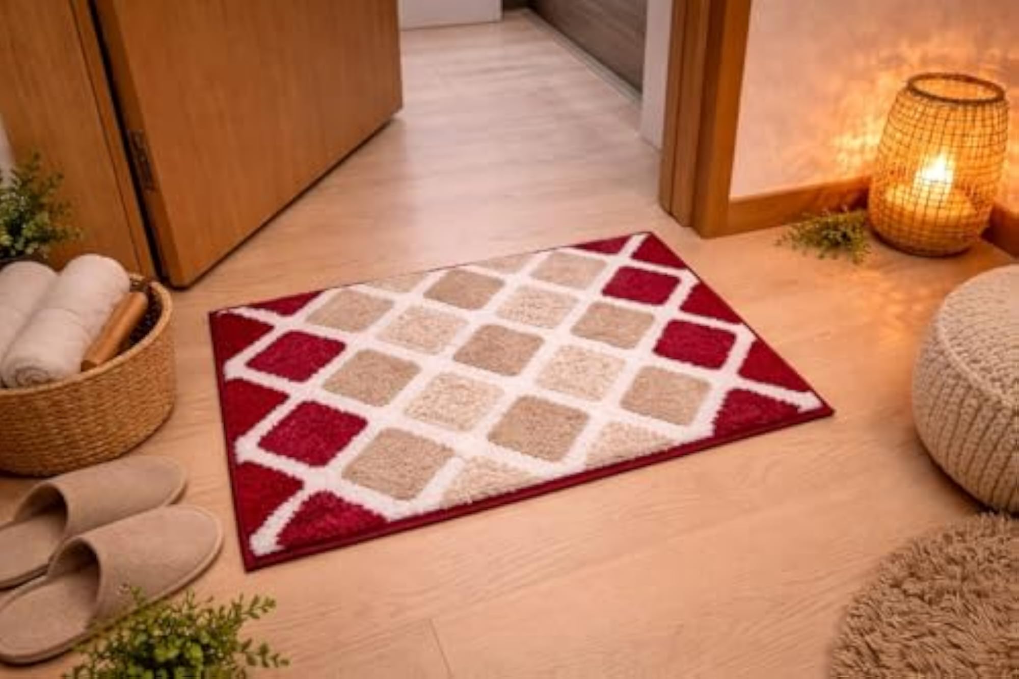 Microfiber Shaggy Red Diamond Pattern Bath Mat